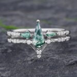 Pattiring Kite Cut Moss Agate White Gold Engagement Ring Set