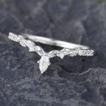 Pattiring Marquise Cut Moissanite White Gold Leaf Curved Wedding Band