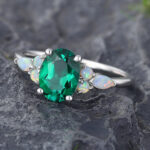 Pattiring Oval Cut Emerald White Gold Engagement Ring