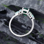 Pattiring Oval Cut Emerald White Gold Engagement Ring