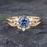 Pattiring Unique Alexandrite Yellow Gold Engagement Ring Set