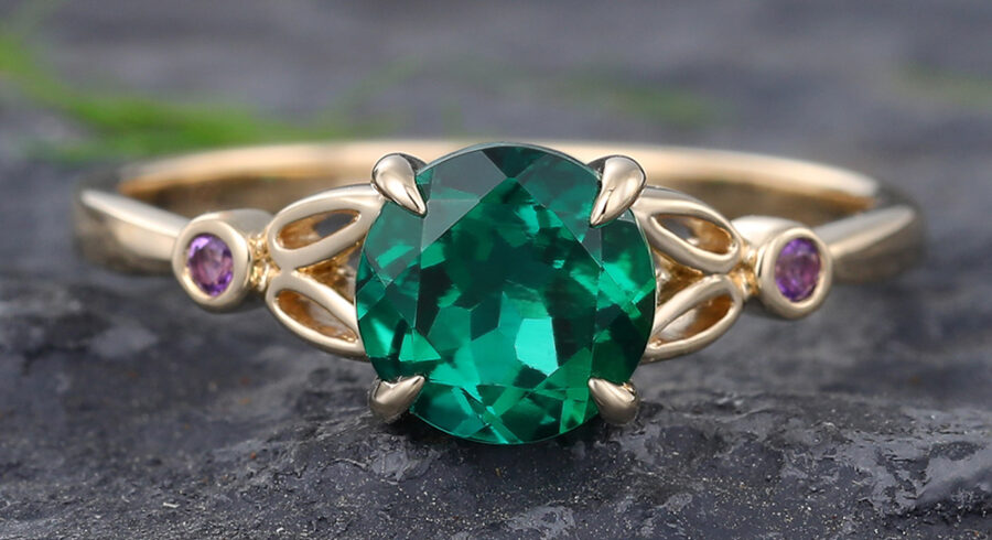Pattiring Unique Emerald Yellow Gold Engagement Ring