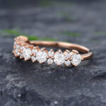 Pattiring Unique Moissanite Rose Gold Wedding Band-2