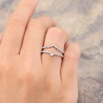 Pattiring Unique Moissanite White Gold Double Curved Wedding Band