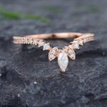 Pattiring Vintage Marquise Cut Moissanite Rose Gold Curved Wedding Band