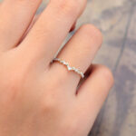 Pattiring Vintage Moissanite Yellow Gold Curved Wedding Band