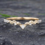 Pattiring Vintage Moissanite Yellow Gold Curved Wedding Band