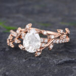 Pattiring Pear Shaped C&C Moissanite Rose Gold Leaf Diamond Engagement Ring 5