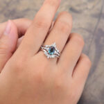 Pattiring 3pcs Pear Shaped Lab Alexandrite White Gold Engagement Ring Set 5