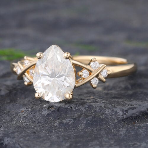 Pattiring Pear Shaped Moissanite Solid Gold Diamonds Cluster Engagement Ring 1