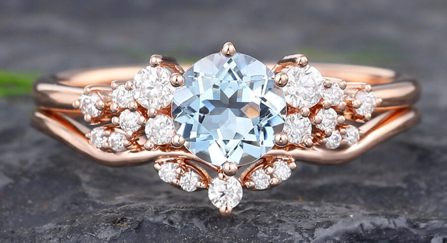 Pattiring Unique Aquamarine Rose Gold Engagement Ring Set