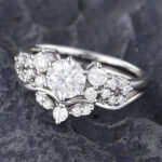Pattiring Unique Moissanite White Gold Engagement Ring Set