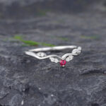 Pattiring Unique Natural Ruby White Gold Diamond Curved Wedding Band