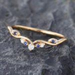 Pattiring Unique Natural Sapphire Yellow Gold Diamond Curved Wedding Band