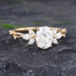 Pattiring 14K Gold Oval Cut Moissanite Engagement Ring 3
