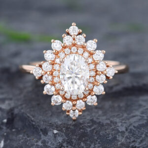 Pattiring Rose Gold Oval Cut Moissanite Diamond Halo Engagement Ring