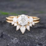 Pattiring Three Stones Yellow Gold Moissanite Engagement Ring Set