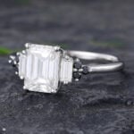 Pattiring Unique Emerald Cut Moissanite Black Diamond Ring 3