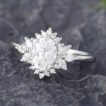 Pattiring White Gold Oval Cut Moissanite Halo Engagement Ring 3