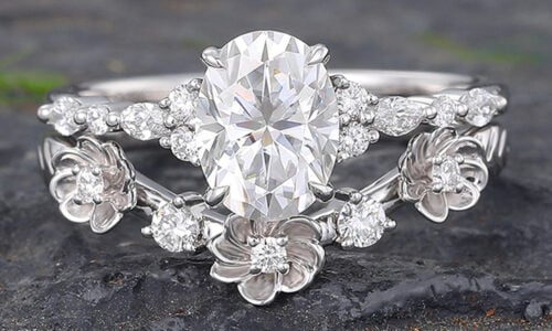 Floral White Gold Moissanite Engagement Ring Set Floral White Gold Moissanite Engagement Ring Set