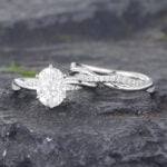 2PCS Oval Moissanite Twisted Engagement Ring Set Wedding Set White Gold