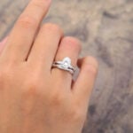 2PCS Oval Moissanite Twisted Engagement Ring Set Wedding Set White Gold