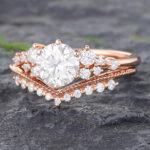 2PCS Vintage Round Moissanite Crown Bridal Ring Set Rose Gold