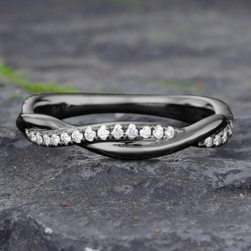 Twisted Black Gold Pavé Moissanite Wedding Band