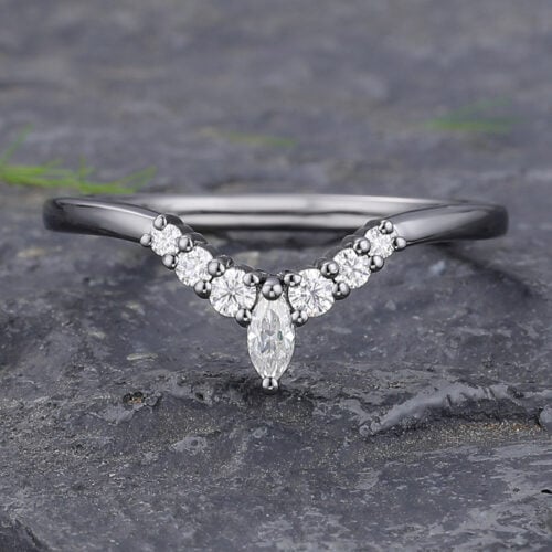 Moissanite Curved Wedding Band in Black Gold