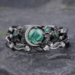 Round Cut Moss Agate Engagement Ring Set with Leaf-Inspired Accents (1)