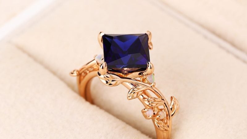 sapphire ring