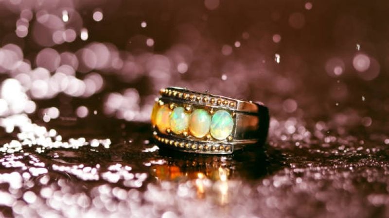 Opal vs. Moonstone: Understanding the Mystical Charm of Two Stunning Gems
